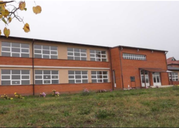 Shkolla “12 Prilli” në Malishevë tash e dy muaj pa një mësimdhënës