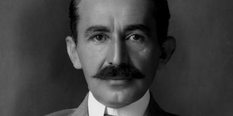 Sot në kryeqytet inaugurohet busti i heroit kombëtar, Hasan Prishtina