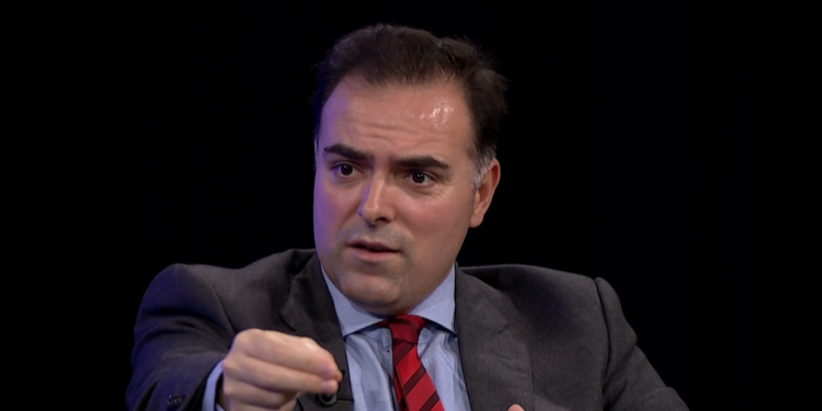 Beqiri rrëfen momentin e shpalljes së pavarësisë nga Ismail Qemali dhe dorëheqjen e tij si kryeministër