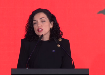 Osmani në Tiranë: Shqiptarët në Preshevë po përballen me diskriminim etnik