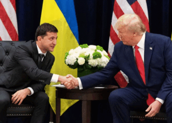 Zelensky e fton Trumpin në Ukrainë
