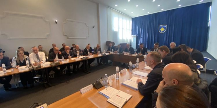 Haradinaj: Buxheti i vitit 2024, buxhet i varfërisë