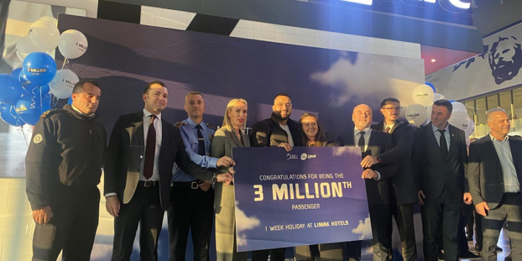 Aeroporti i Prishtinës shpërblen udhëtarin e 3-miliontë për vitin 2023, me një pushim në Turqi