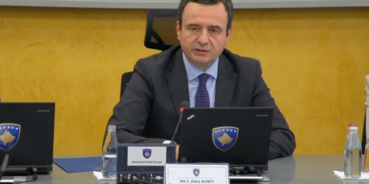 Kurti: Do vazhdojmë përkushtimin për përmirësimin e kushteve për Policinë