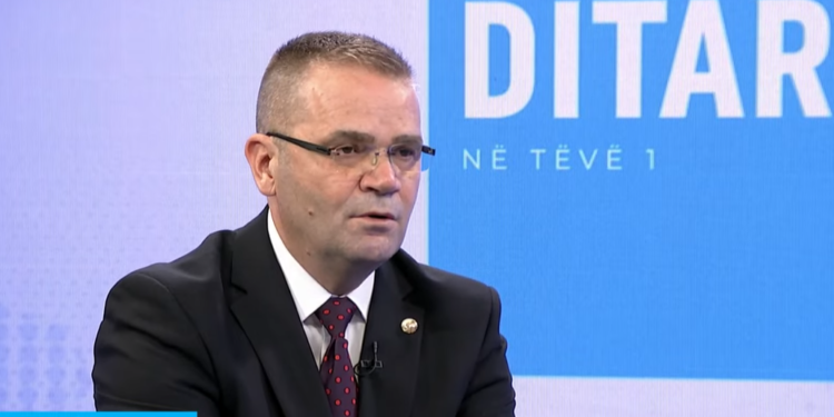 Monedhat false, Mehmeti u bën thirrje qytetarëve të mos paguajnë me para kesh