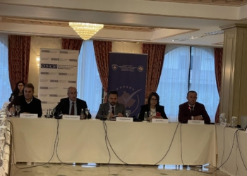 Radoniqi: Pjesëmarrja e grave në trupa zgjedhore është e ulët