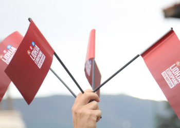 Opozita shqiptare në Maqedoninë e Veriut zyrtarizon koalicionin