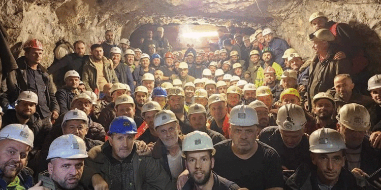Sindikata: Pagat nuk janë ekzekutuar, minatorët janë tradhtuar