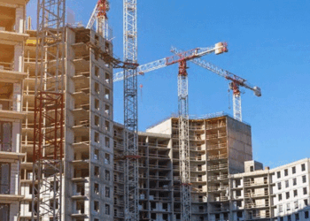 Ndërtuesit presin rënie të porosive dhe ulje të çmimeve të apartamenteve në Shqipëri