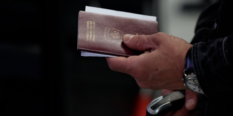 Rritet interesimi për pasaporta