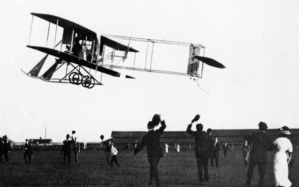 Rodgers, piloti që realizoi fluturimin e parë mbi ShBA