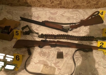 Arrestohet një person në Zubin Potok, Policia i konfiskoi disa armë