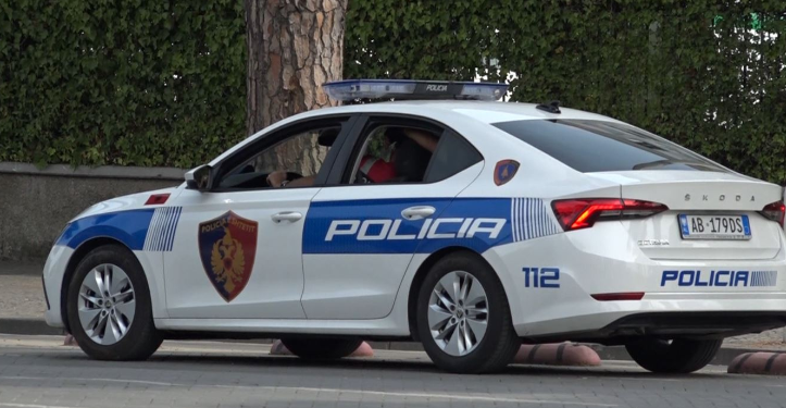 Shpërthen në rrugë një sasi tritoli në Tiranë