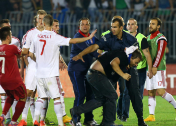 “Zoti na ruajt mos të na bjerë Shqipëria”, presidenti i Federatës Serbe nuk dëshiron përballjen me kuqezinjtë në EURO