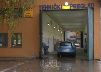 Shpërthimi në veri nuk i frikësoi qytetarët serbë, vazhdon konvertimi i targave