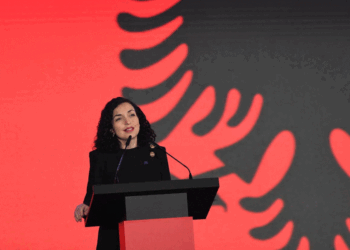 Osmani uron Shqipërinë në 111 vjetorin e pavarësisë: Kosova do të jetë gjithnjë në krah me ju