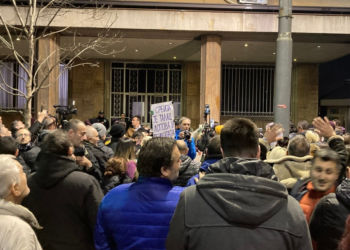 Protestë e re në Serbi lidhur me pretendimet për mashtrime zgjedhore