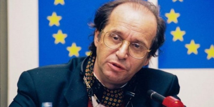 Osmani kujton Rugovën në 79 vjetorin e lindjes