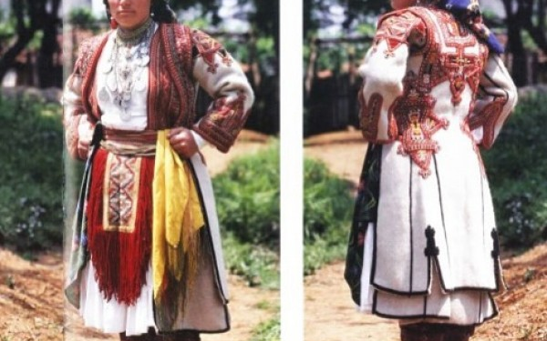 Veshja e gruas mirditore shpallet pasuri kombëtare