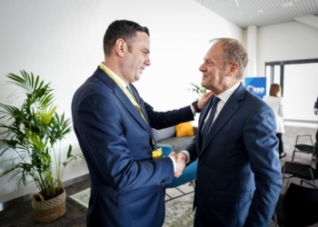 Abdixhiku uron Tuskun: Ka qenë dhe do të jetë mik i madh i Kosovës