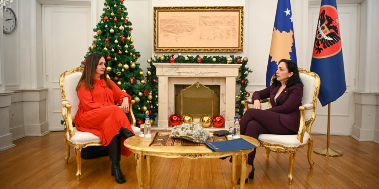 Osmani pret në takim Nagavcin, diskutojnë për sfidat në arsim