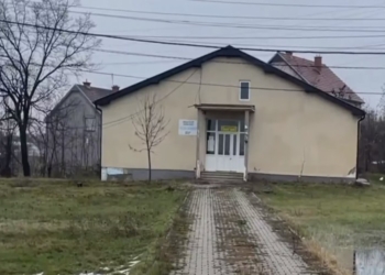 Bie numri i nxënësve, tetë shkolla në Ferizaj rrezikojnë të mbyllen