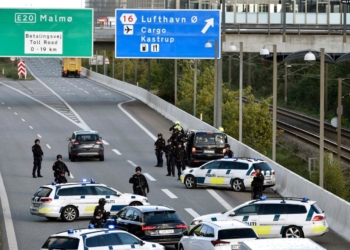 Njëmbëdhjetë policë të vrarë pas një sulmi në Iran