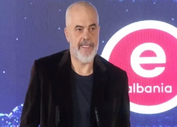 ​Rama prezanton asistentin virtual të e-Albania: Në 2024 do të jetë me zë e figurë