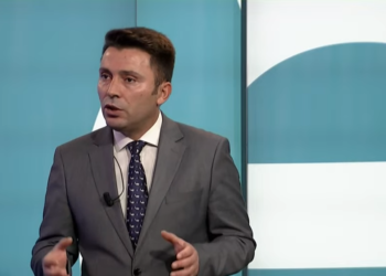 Rrustemi: Bosnjëzimi me qeverinë e Vetëvendosjes as nuk vjen në shprehje