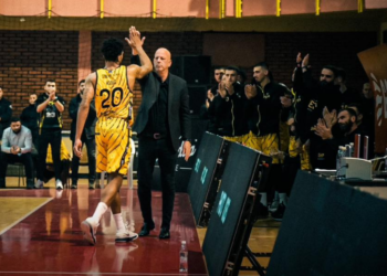 Peja ndan rrugët me basketbollistin Urald King