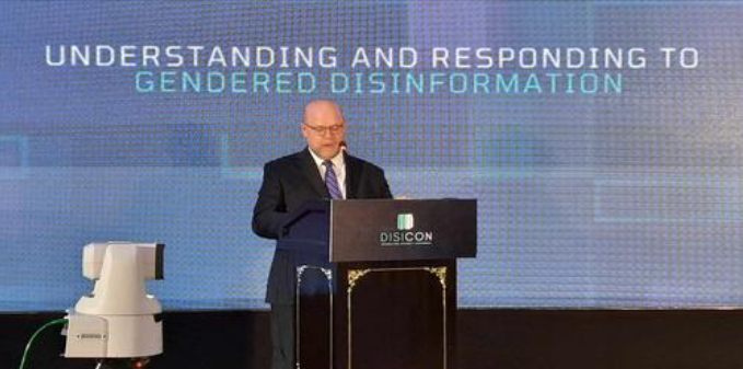 Hovernier kërkon adresimin e vrasjes së grave në nivel të shoqërisë