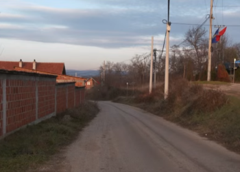 Festë e zbehtë në Burojë, Specialja tregon se si kalohen ditën e festave në Hagë