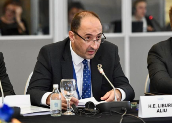 Ministri Aliu paralajmëron linjë të re hekurudhore