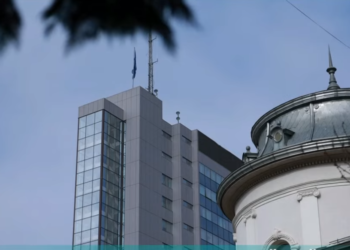 Granti i katër duhet të themelohet, duhet të bëhet