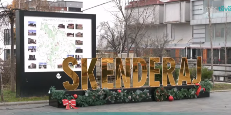 Qytetarët e Skenderajt thonë se u diskriminuan nga niveli qendror