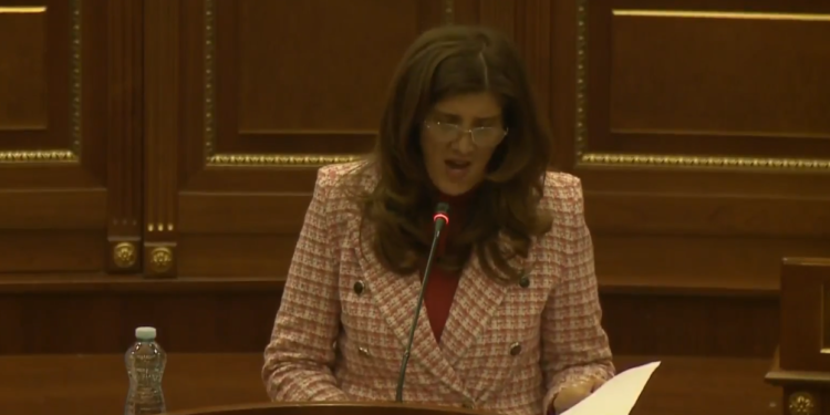 Deputetët kundër pensionimit të parakohshëm të Policisë, Musliu: Turpi qoftë mbi ju