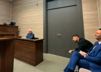 Konjufca harron datën e seancës, shtyhet gjykimi për gazin lotsjellës në Kuvend