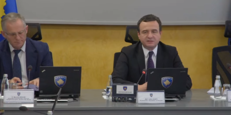 Kurti për njohjen e targave nga Beogradi: Po bëhet për pushtet e jo si stabilitet dhe normalizim