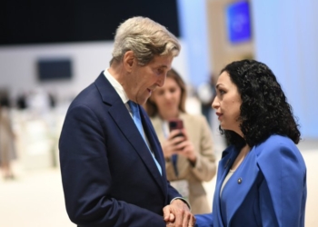 Osmani takohet me ish-sekretarin amerikan, flasin për sigurinë në Kosovë