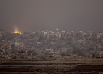 Ushtria izraelite goditi 200 lokacione në Gaza gjatë natës