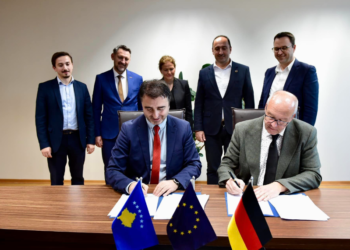 Nënshkruhet marrëveshja me ndërmarrjen gjermano- kosovare për menaxhimin mbeturinave të ngurta