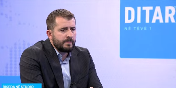 Lushtaku flet për draftstatutin e Asociacionit: Tash do të quhet ‘Zajednica e Kurtit’