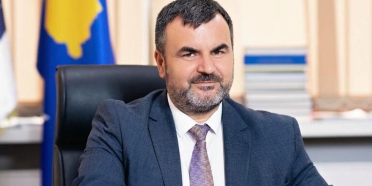 Qelaj: Hallkat elektronike do t’i ulnin rastet e dhunës në familje