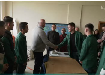 Shtatë nxënës të shkollës profesionale “Jonuz Zejnullahu” arrijnë të punësohen