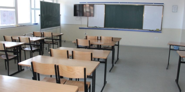 Pupovci: Nxënësit nuk duhet fajësuar për rezultatet e testit PISA