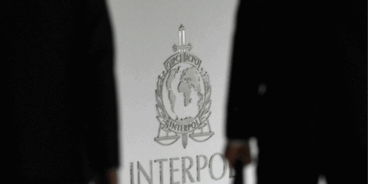 Rashiq konfirmon se Interpol-i lëshoi urdhërarrest për Radoiçiqin