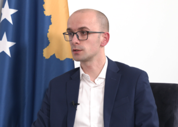 Ahmeti thotë se dialogu është një lloj vdekje klinike