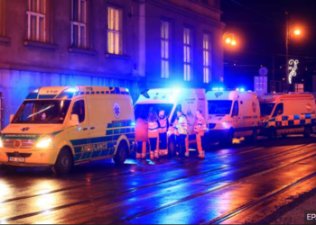 Dhjetëra të vrarë nga sulmi në Pragë