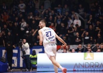 Zeqiri transferohet te Bashkimi