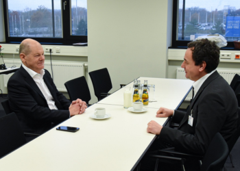 Kurti merr pjesë në kongresin e Partisë Socialdemokrate të Gjermanisë, takohet me Scholz